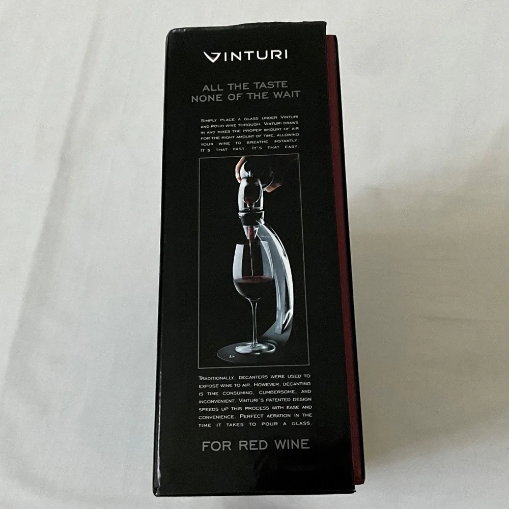 NIB Vinturi Deluxe Wine Aerator Set